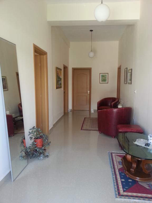 Guesthouse Niko Berat Luaran gambar